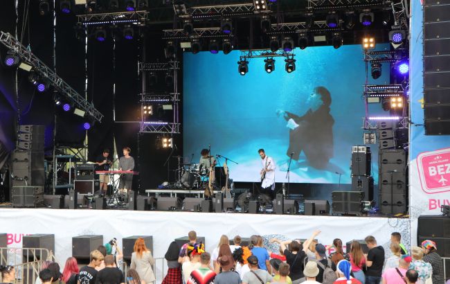 В Днепре стартовал фестиваль "БezViz": кто зажигает зрителей