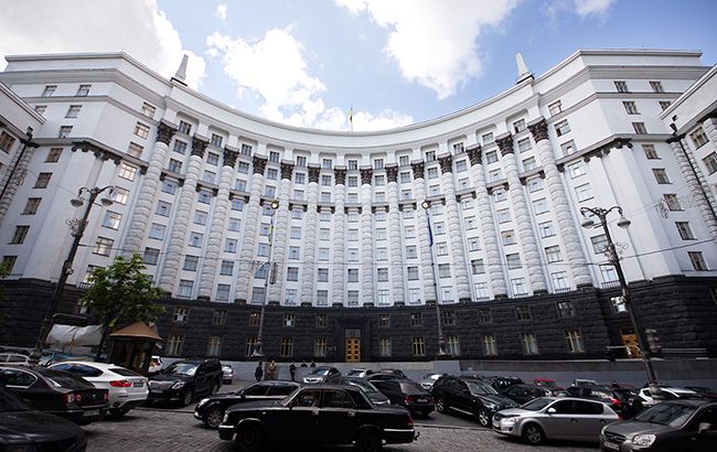 Кабмин выделил ЦИК 30 млн гривен для проведения выборов в общинах