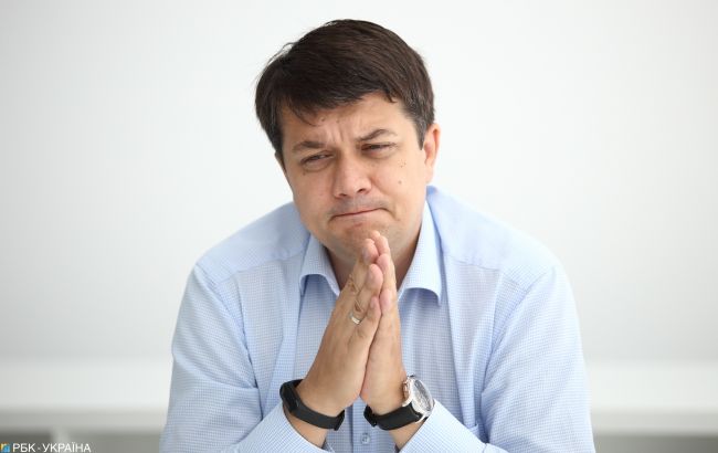 Разумков возложил на Климкина вину за срыв освобождения моряков