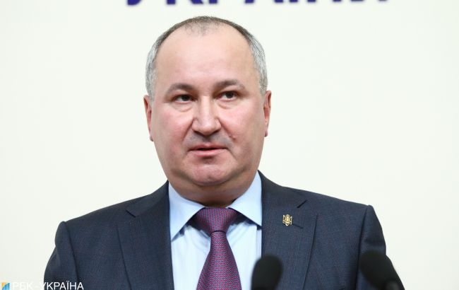 Порошенко присвоил главе СБУ звание Героя Украины