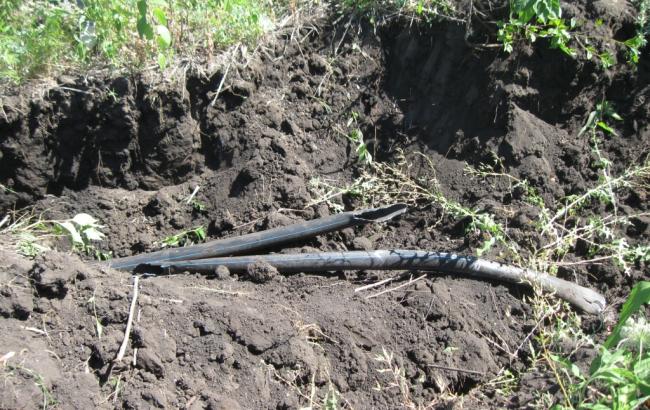 ДПС виявила в Луганській обл. трубопровід для незаконного перекачування ПММ