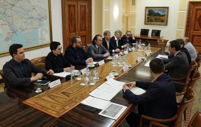 Омелян заверил в сохранении отделений "Укрпочты"