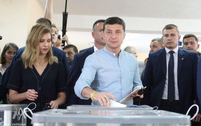 Четвертый тур: как партия Зеленского готовится к местным выборам