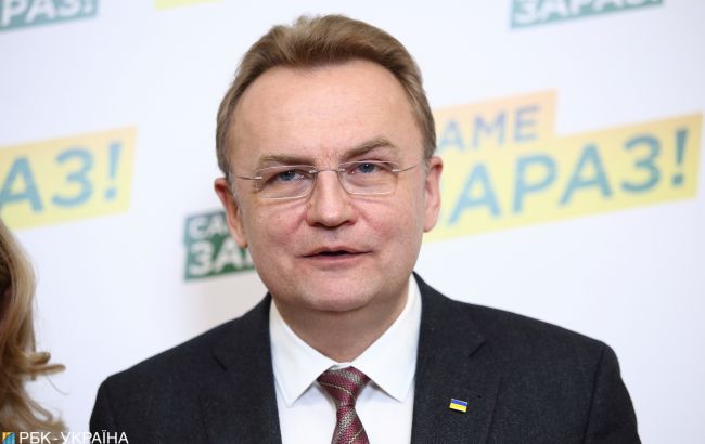 Во Львовском горсовете обвинили Садового в распространенные дезинформации о выделении средств на ВСУ