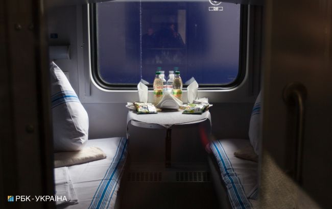 Укрзализныця открыла продажу билетов в курортных направлениях: куда можно поехать