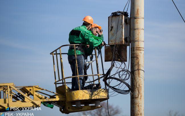 У Хмельницькій області попередили про позапланові відключення світла: де і в чому причина