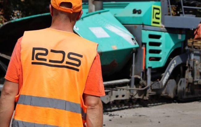 Виконавець ремонту Дегтярівського мосту пояснив, чому впали балки