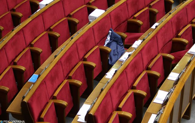 Вибори в Раду: хто пройде в парламент за списками партій