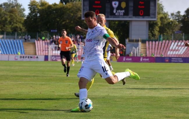ЛНЗ здобув несподівану перемогу над "Рухом" у Прем'єр-лізі