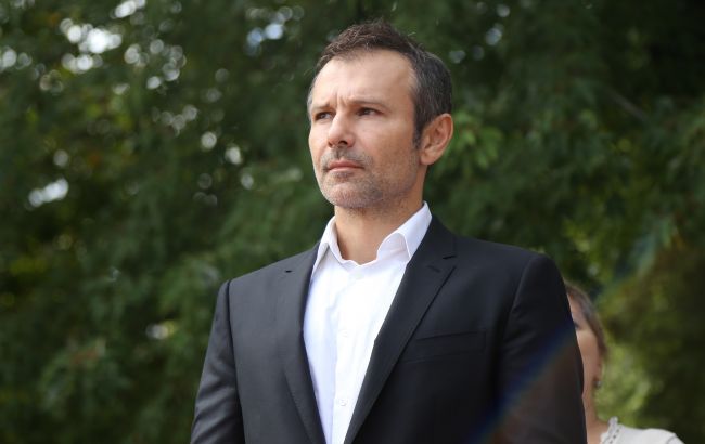 Вакарчук уходит из Рады