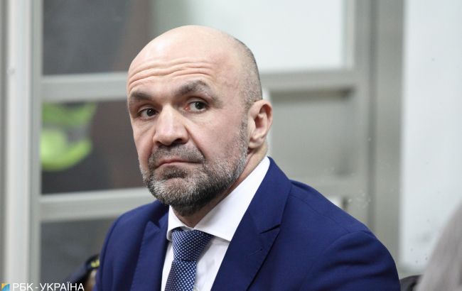 С Мангера сняли электронный браслет