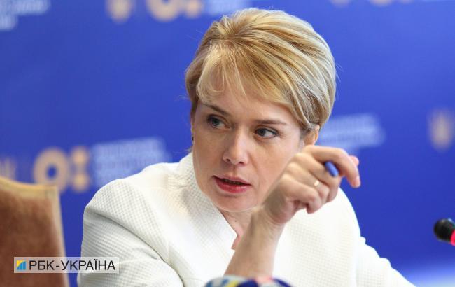 На повышение зарплат учителям деньги в бюджете не заложены, - Гриневич