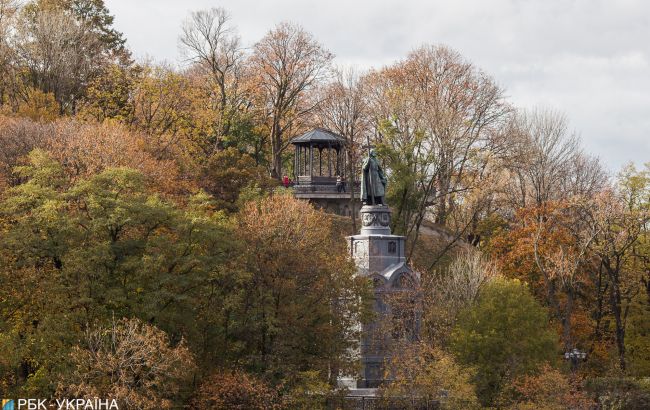 Стоит ли украинцам ждать погодных сюрпризов в октябре: прогноз синоптиков