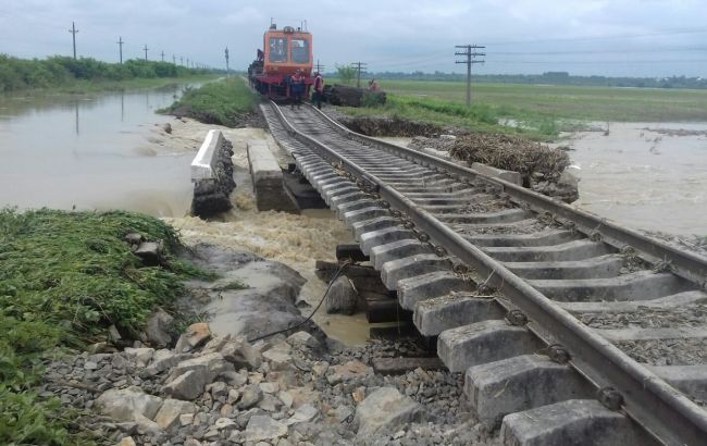"Укрзалізниця" відновлює рух електричок в Івано-Франківській області