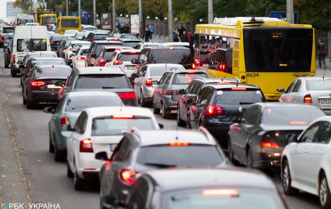 В центре Киева до июля ограничат движение транспорта из-за ремонта электросетей