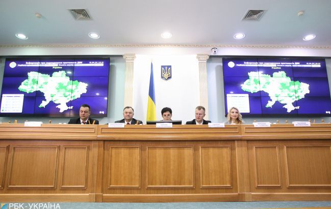 ЦИК принял протоколы уже 40 окружных избиркомов