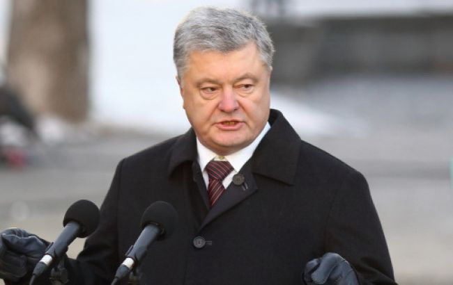 Порошенко с вероятностью в 99% пойдет на выборы, - источники