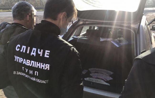На Закарпатье на взятке задержали главу ОТО