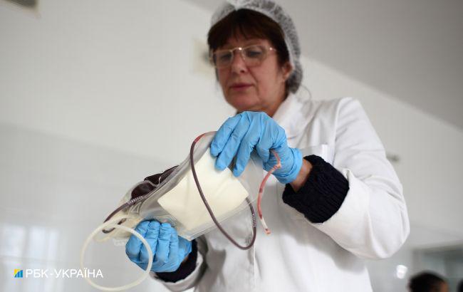 Роботодавців зобов&rsquo;яжуть платити за медогляд працівників певних категорій