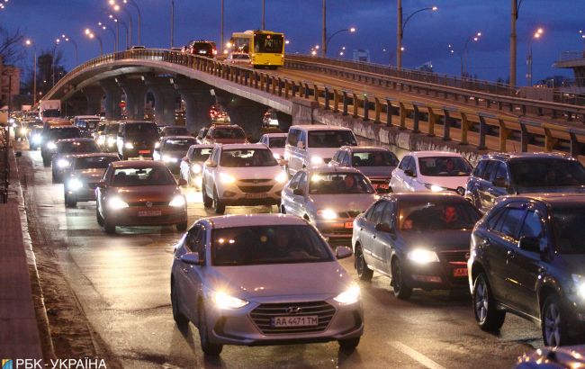 У Києві ввечері утворились затори