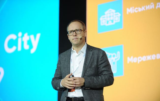 В Украине продолжат цифровизацию здравоохранения, соцзащиты и образования, - Назаров