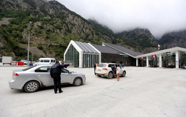 Массовые отказы. В Грузию не пускают российских туристов