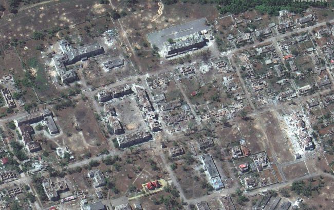 Опубликованы спутниковые снимки разрушений в Северодонецке, Рубежном и Славянске