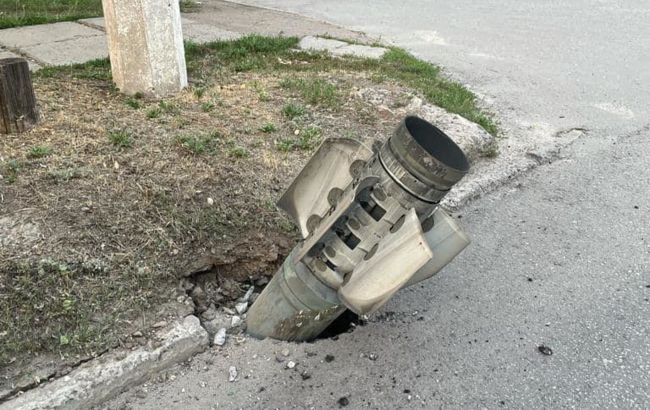 Окупанти б'ють "Смерчами" по спальним районам Краматорська: поранено жінку