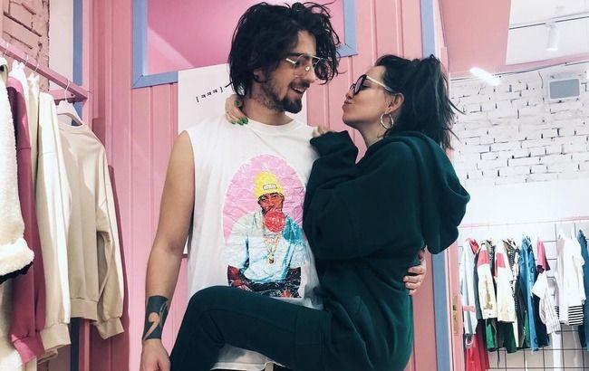 "Очень переживает": Дантес рассказал о ревности и ссорах с Надей Дорофеевой