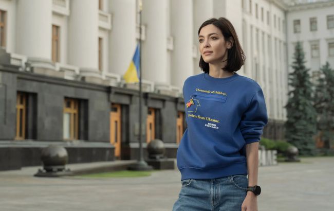 Якщо Україна скоро не поверне викрадених дітей, то Росія налаштує їх проти, - ОП