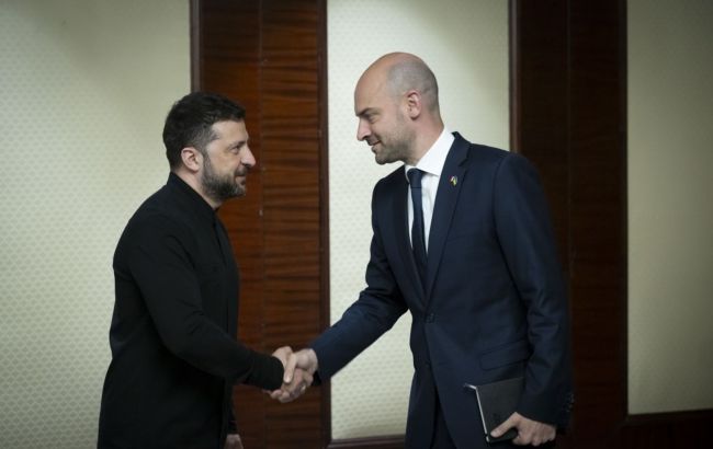 Французькі компанії готові розпочати виготовлення дронів в Україні, - Зеленський