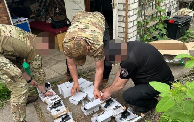 На Донеччині викрили військових, які вкрали понад 47 млн гривень на закупівлях дронів