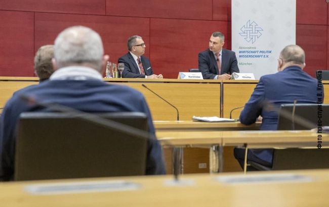 Через Украину проходит линия глобального противостояния между демократией и авторитаризмом, - Кличко