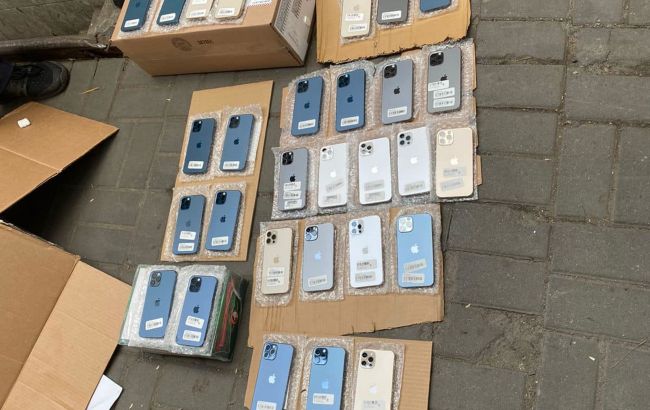 Бизнес под видом гумпомощи. Во Львовской области разоблачен канал контрабанды