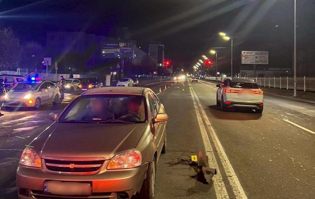 Водій, який збив патрульного у Києві, отримав підозру. З'явились подробиці аварії