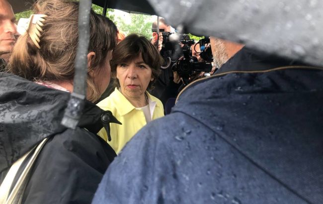 В Киев прибыла новая глава МИД Франции. Она уже посетила Бучу