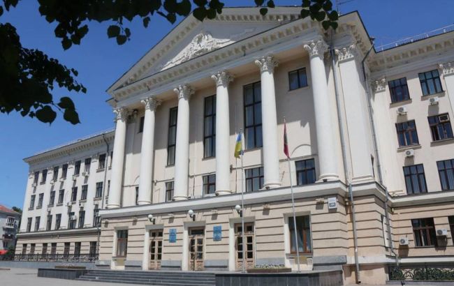 Лікарі Запоріжжя звернулися до президента через кризу у міськраді