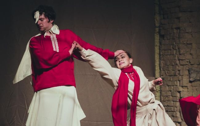 Окупанти дроном знищили все майно харківського театру "Арабески"