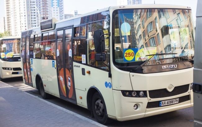 "Не вдалося виправдатися". Усов, якого звинуватили у вимаганні хабаря з перевізників, дав прес-конференцію