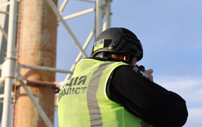 Удар по телевежі у Харкові: поліція показала фото наслідків