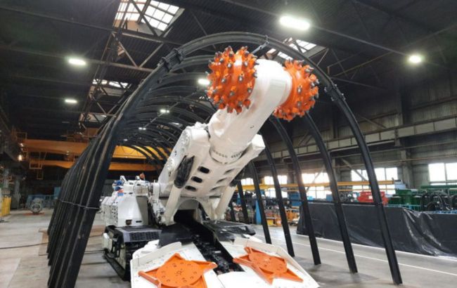 За 11 місяців ДТЕК виготовив 8 прохідницьких комбайнів для забезпечення вуглевидобутку