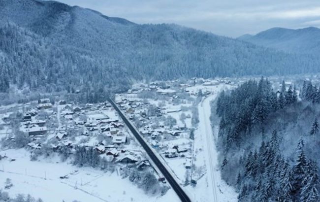 "Укрзалізниця" оновила станцію "Татарів-Буковель"