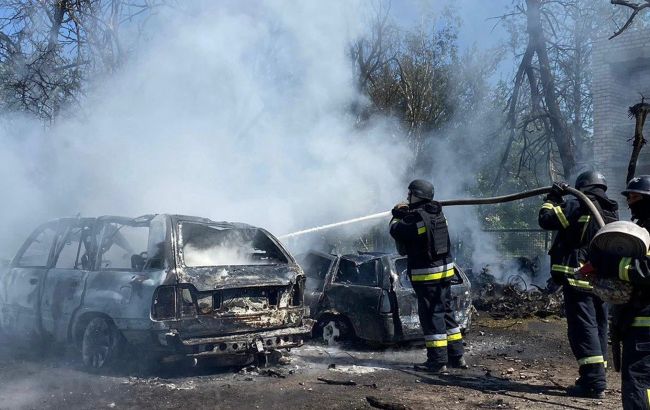 Ракетный удар по Днепропетровщине: есть погибшие, повреждены школа и амбулатория