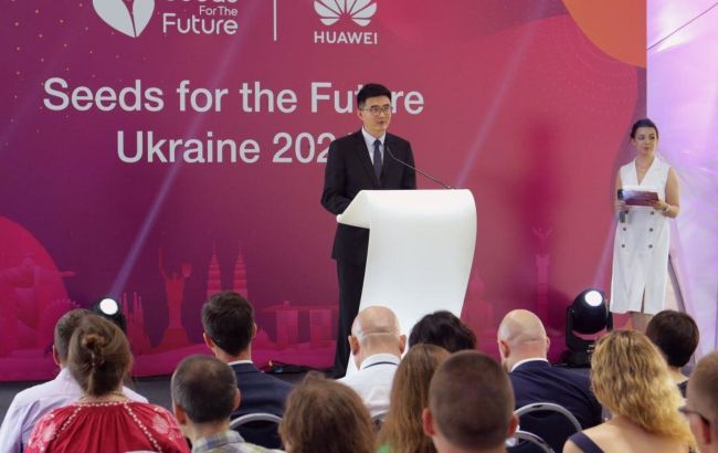 В Україні стартував освітній проект від Huawei: чим він корисний студентам