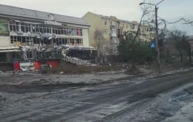 Росіяни знову обстріляли Бахмут: серед жертв підліток, 5 людей поранено