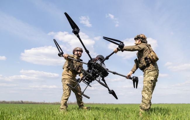 У Харківській області аеророзвідники дроном "Баба Яга" знищили 11 укриттів ворога