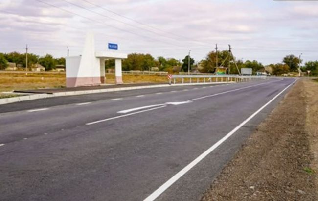 В Херсонской ОГА показали отремонтированную дорогу к заповеднику "Аскания-Нова"