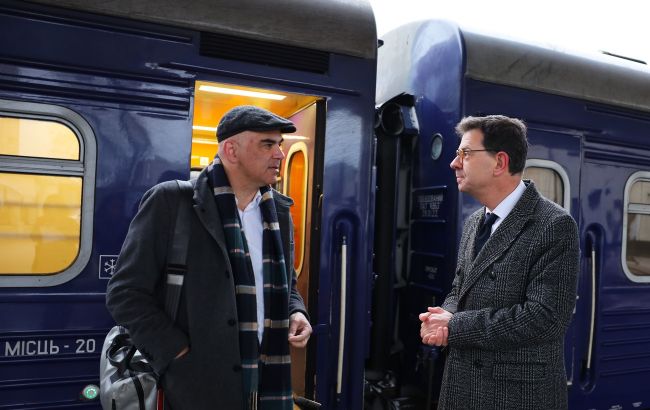 До Києва прибув один із кандидатів на пост генсека Ради Європи