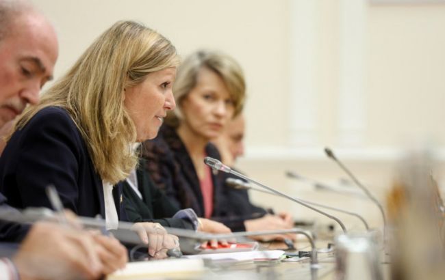 Голова Національних зборів Франції вперше відвідала Україну та зустрілася з Зеленським