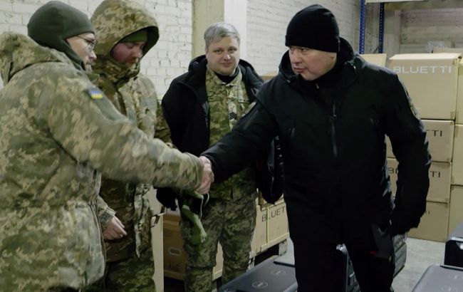 "Українська команда" підсилила 112 бригаду ТрО: Палатний передав станції живлення (відео)